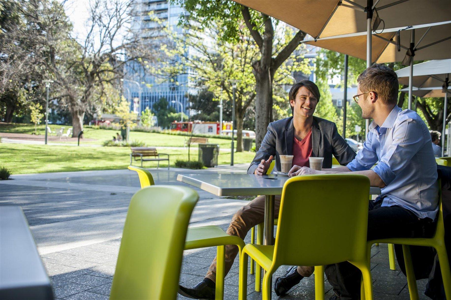 Pullman Adelaide Hotel Ресторант снимка The University of Melbourne's Melbourne Business School