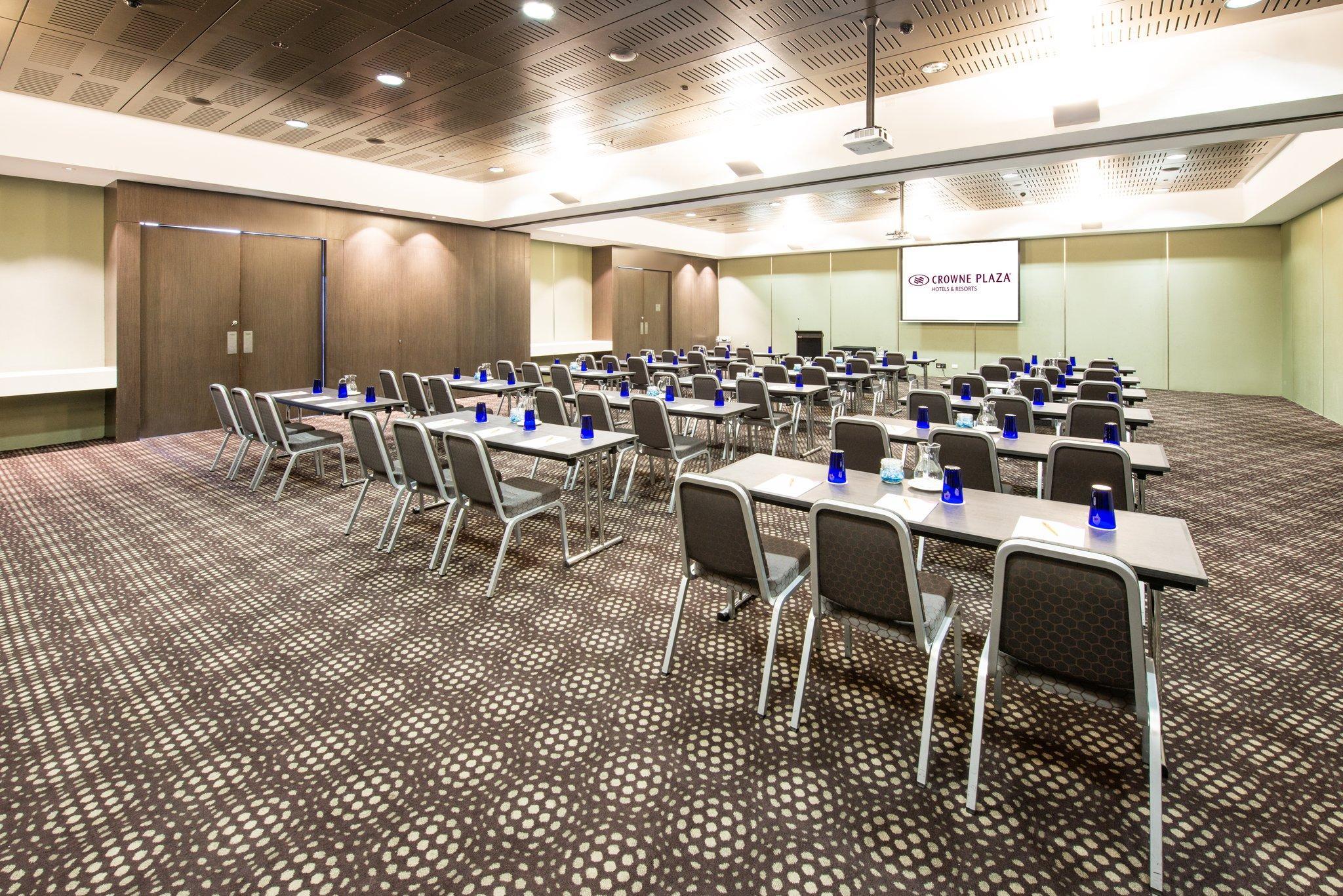 Pullman Adelaide Hotel Екстериор снимка Meeting room