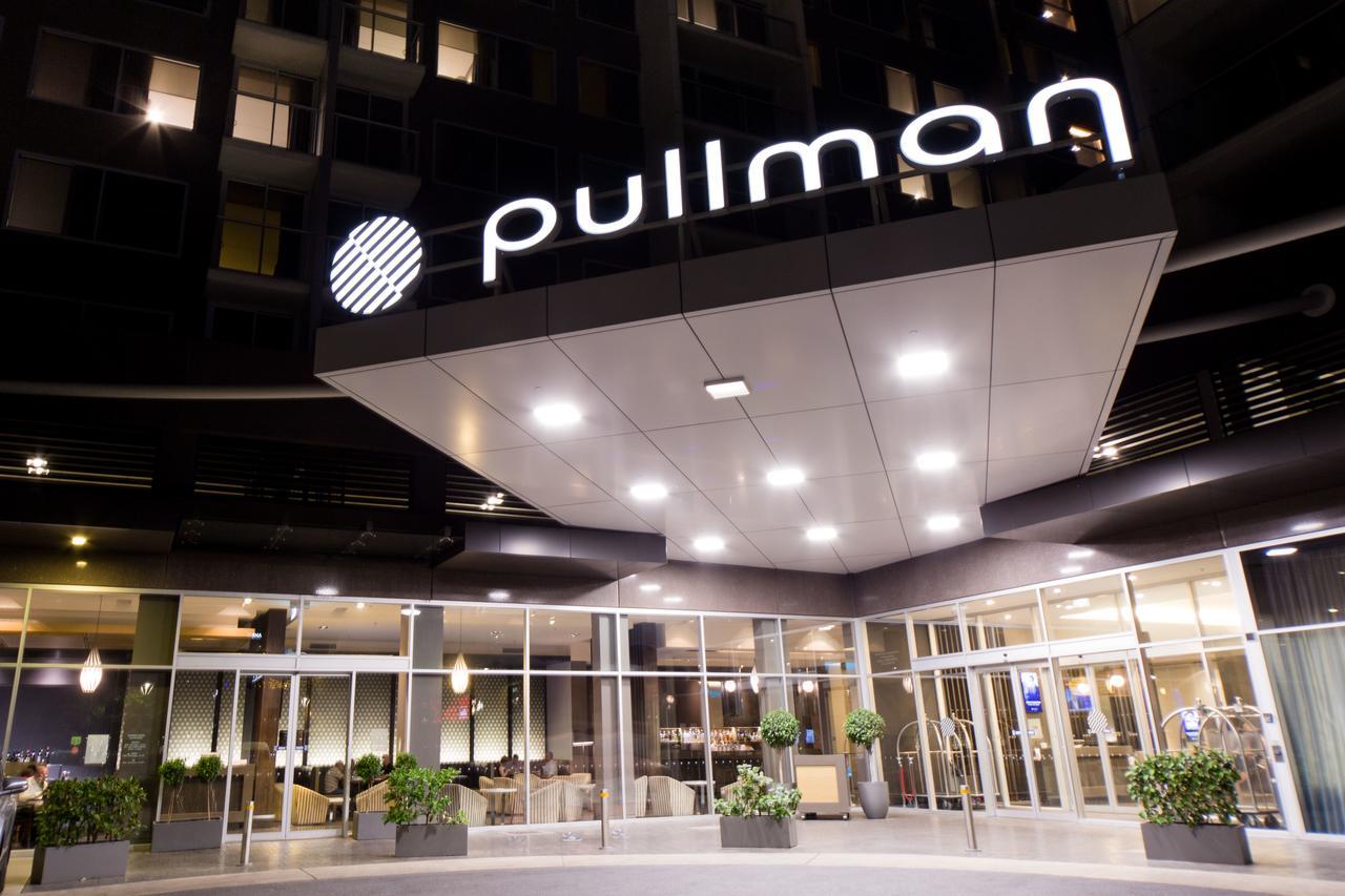 Pullman Adelaide Hotel Екстериор снимка Pullman Hotel, Bangkok